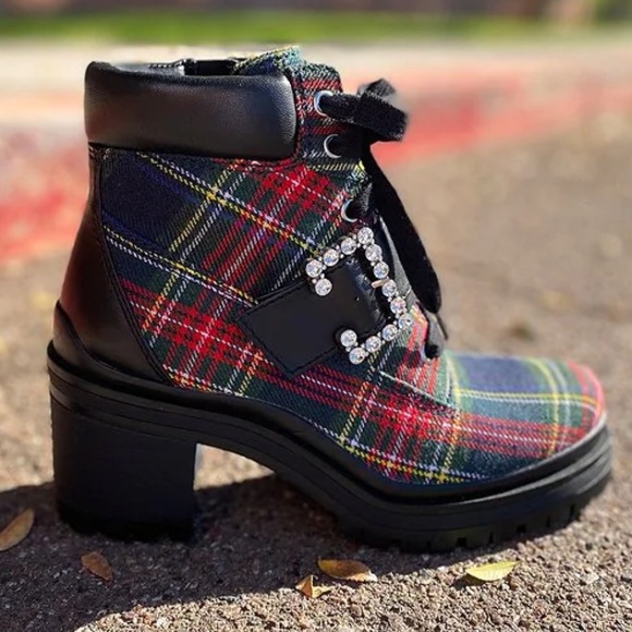 New GB
Pop-Star Plaid Rhinestone Buckle Lug Sole Booties - Picture 2 of 14